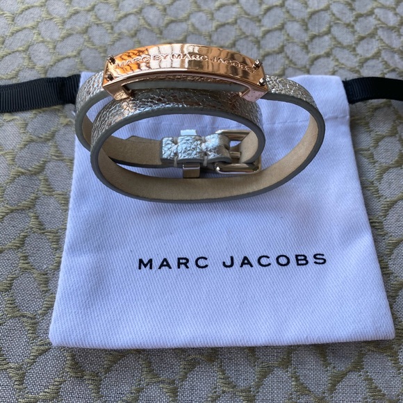 Double Wrap Genuine Leather ID Bracelet - Picture 5 of 6